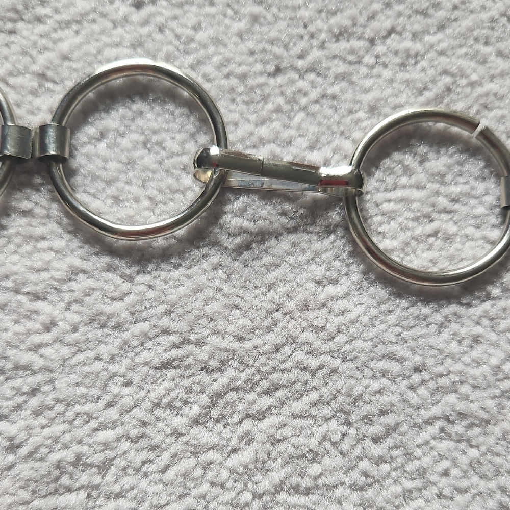 Loop Link Belt - Picture 3 of 3